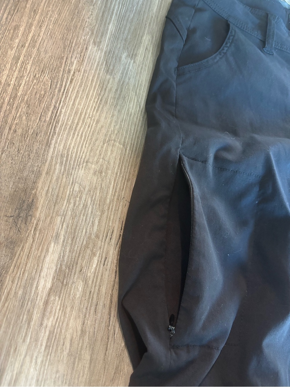 Prana Women’s Black Cargo Stretch Pants - Picture 7 of 9